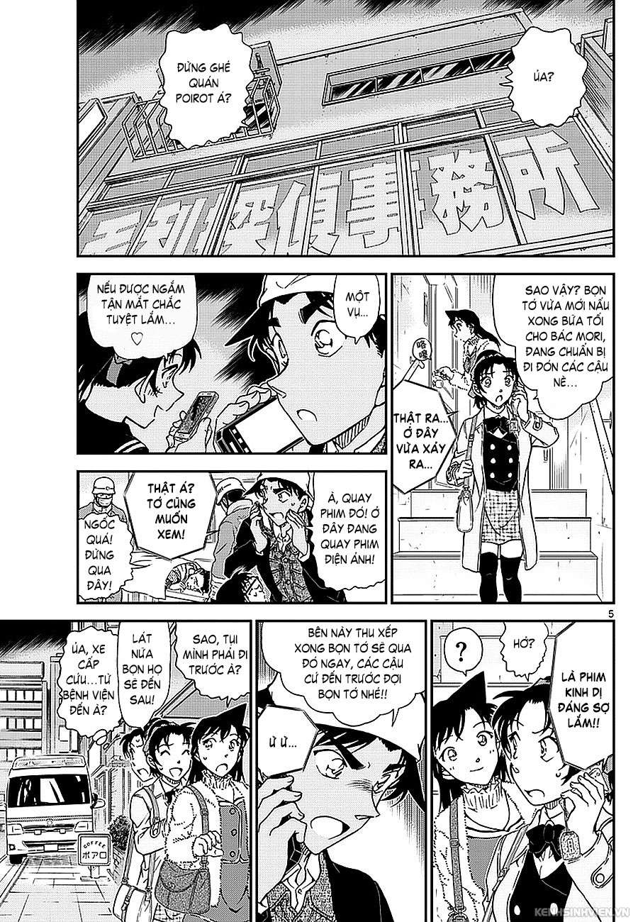 https://cdn.nettruyenmax.vn/240/240272/conan-chapter-982-p-4.jpg